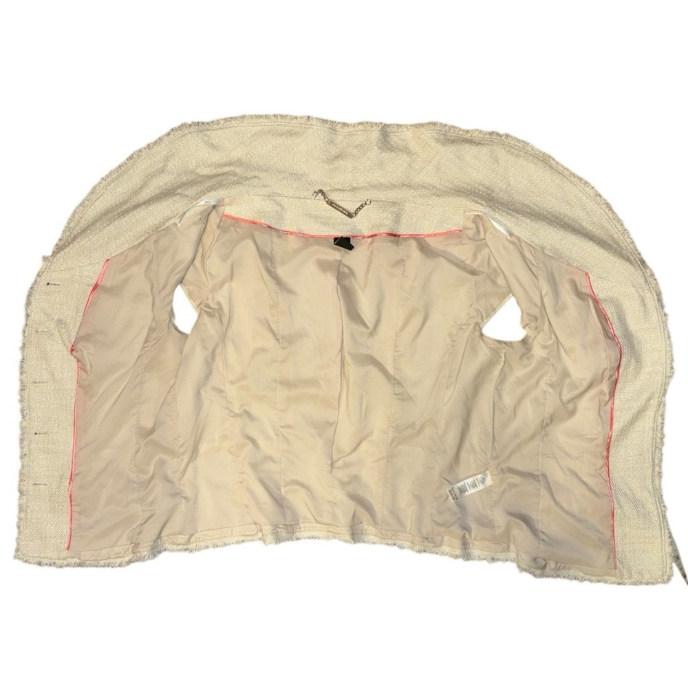 White House Black Market Cream Button Down Shirt - Picture 6 of 10